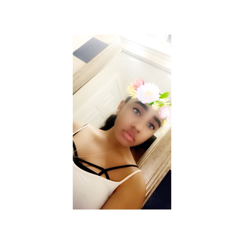 Meet your Posher, Nasira